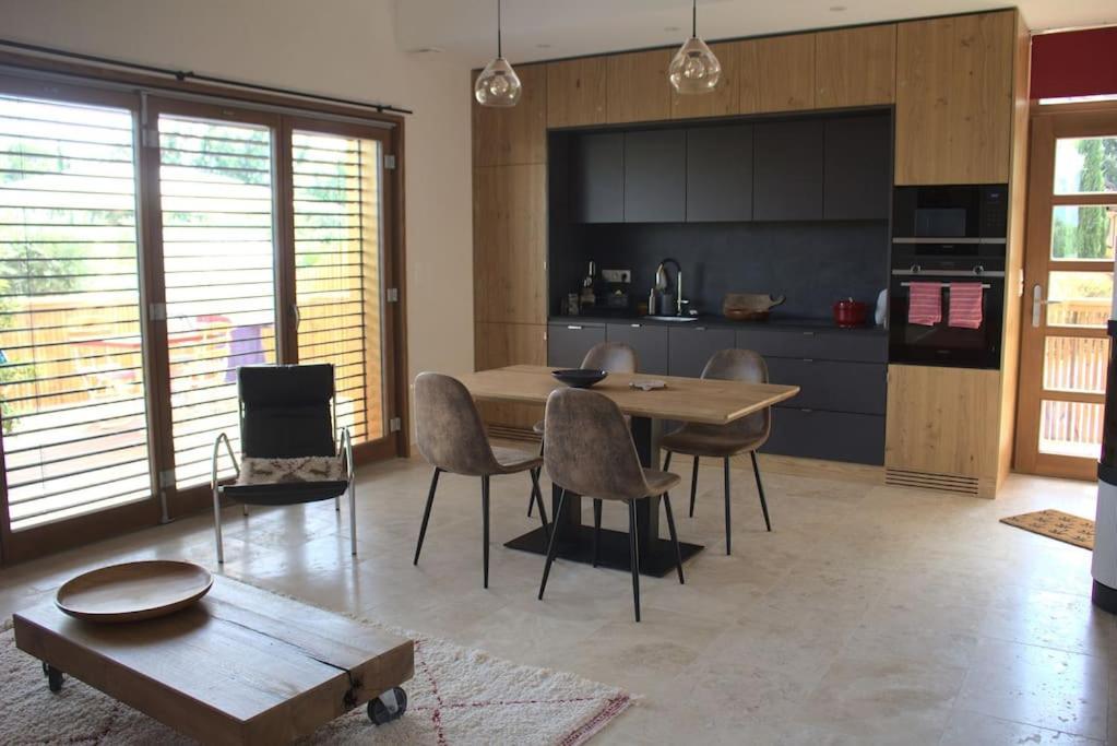 Lodge Les Oliviers Garéoult Екстериор снимка